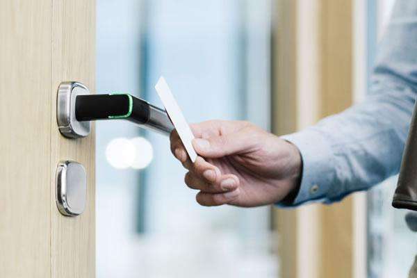 Aperio access control reader Aperio access control reader