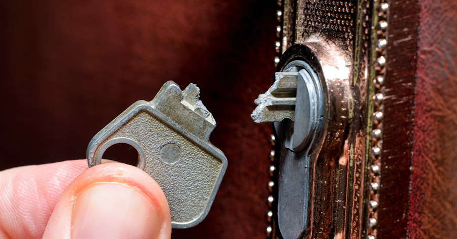 A snapped off key in a lock which is still easy to get.