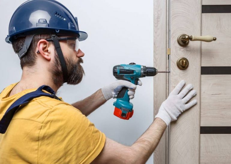 Professional locksmiths come fully equipped with all the essential tools necessary to change residential locks.